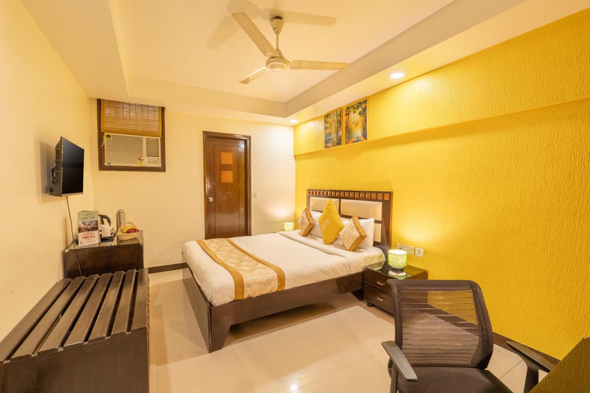 Lime Stays B&B Gk-2 At Greater Kailash Metro South Delhi Nearby Saket Select City New Delhi Exterior photo
